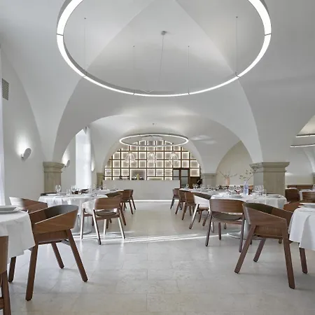 Lotrinsky Hotel 4*
