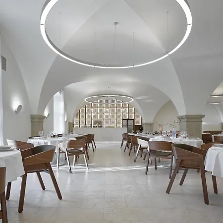 Lotrinsky Hotel 4*