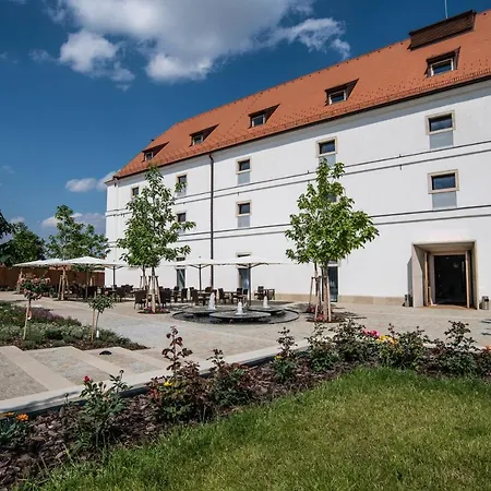 Lotrinský Hotel