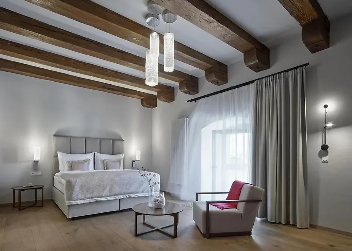 Lotrinsky 4* Velké Pavlovice