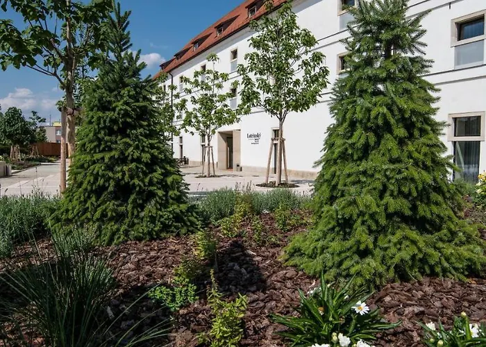 Hotel Lotrinský 4*