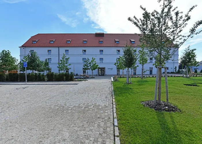 Hotel Lotrinský