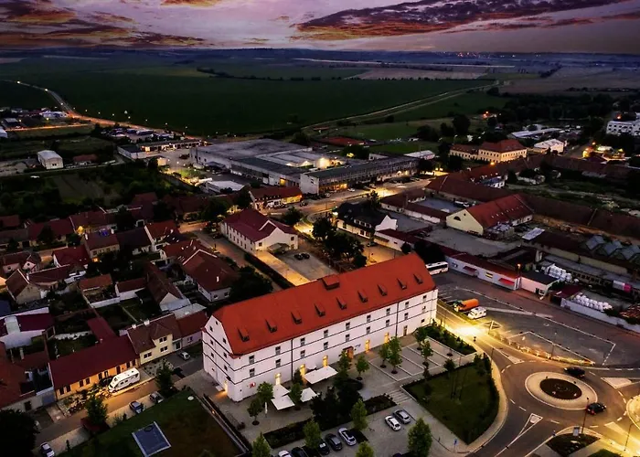 Lotrinsky Hotel